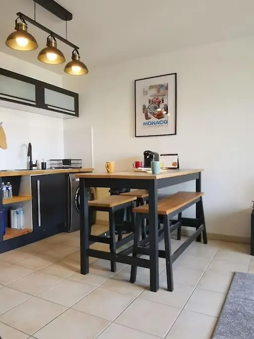 Apartment Appartement T2 A 5 Min De La Mer, 2 Lits La Seyne-sur-Mer